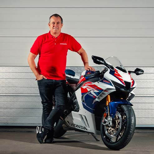 K2C_HONDA_CBR1000RR_FIREBLADE_MCGUINNESS_TOURIST_TROPHY-COUV